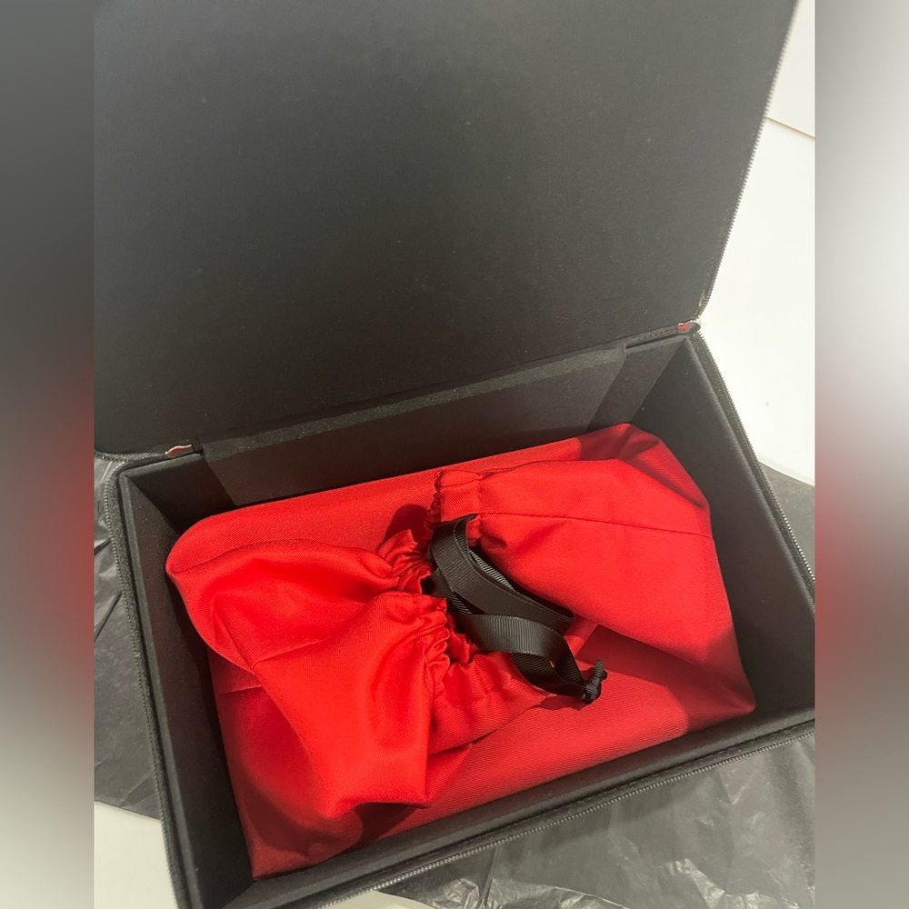 Givenchy makeup box - Picture 5 of 14